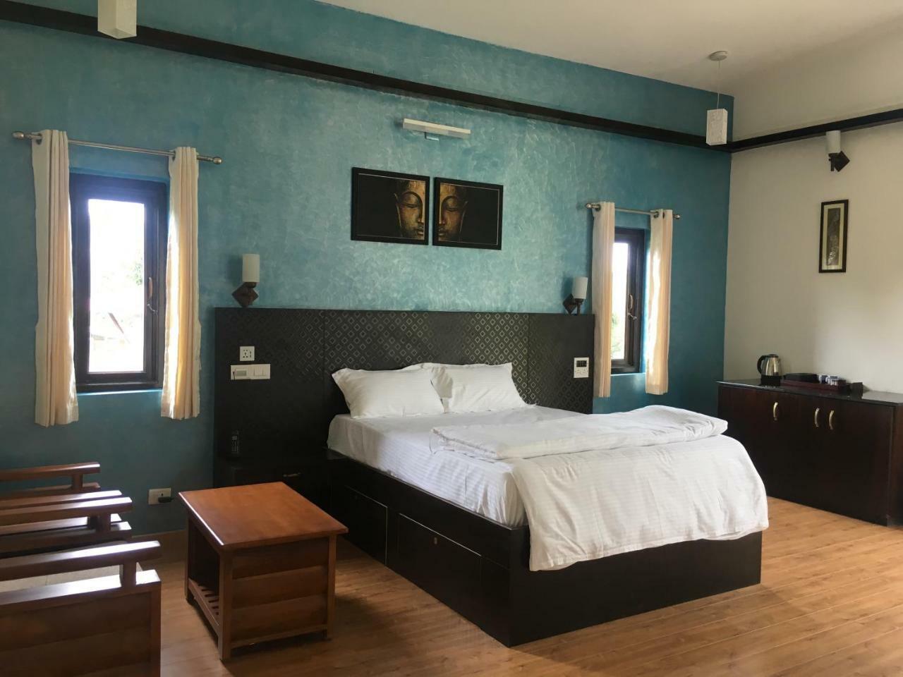 Silvertip Cafe & Homestay Kotagiri Exterior photo