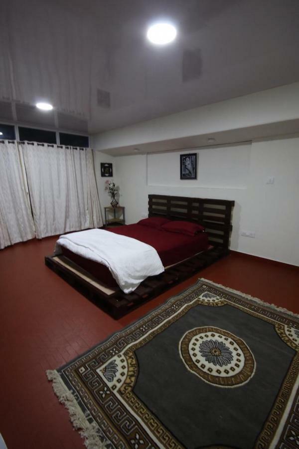 Silvertip Cafe & Homestay Kotagiri Exterior photo