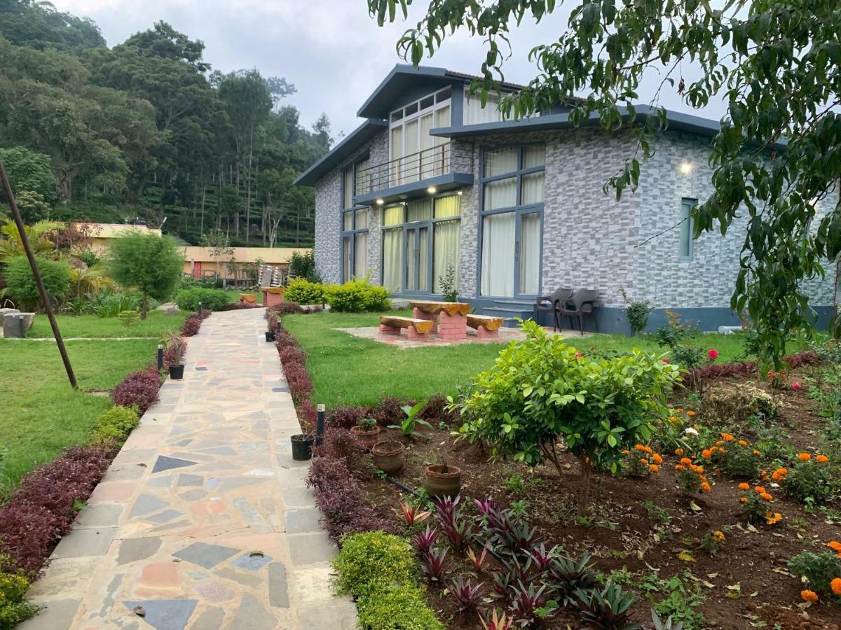 Silvertip Cafe & Homestay Kotagiri Exterior photo